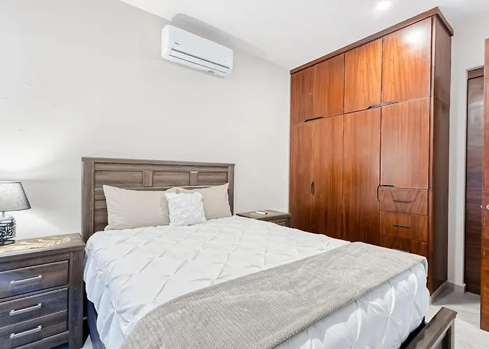 Сasa de vacaciones Stunning Oceanfront Luxury With Spacious Balcony- Perfect For Families Cabo San Lucas