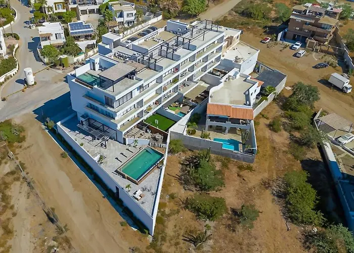 Сasa de vacaciones Stunning Oceanfront Luxury With Spacious Balcony- Perfect For Families Cabo San Lucas